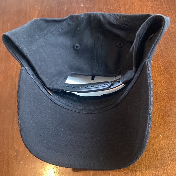 CAT Caterpillar Men's Crew Cap Hat Snapback Logo On Bill Curve Bill Black OS - Picture 2 of 4